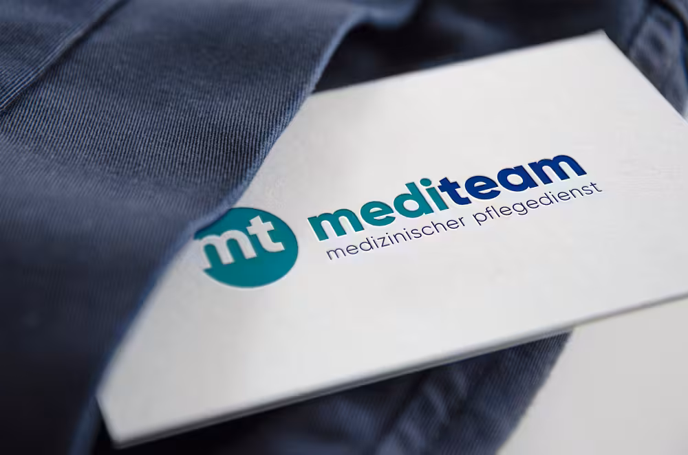 Folding flyer for Mediteam - Care Company