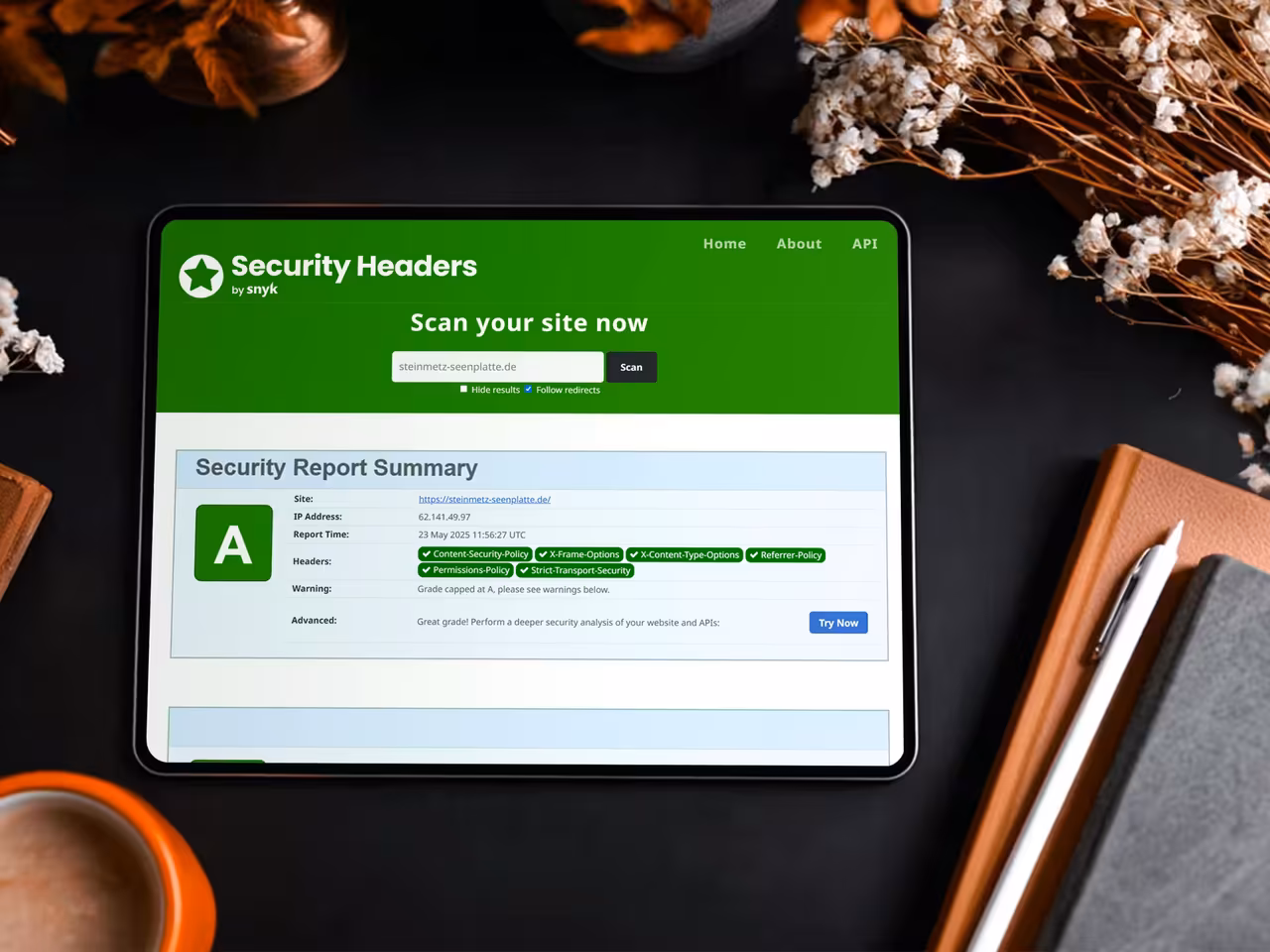Security headers scan result for steinmetz-seenplatte.de shows an A rating with activated security policies such as Content-Security-Policy, X-Frame-Options, and Strict-Transport-Security.